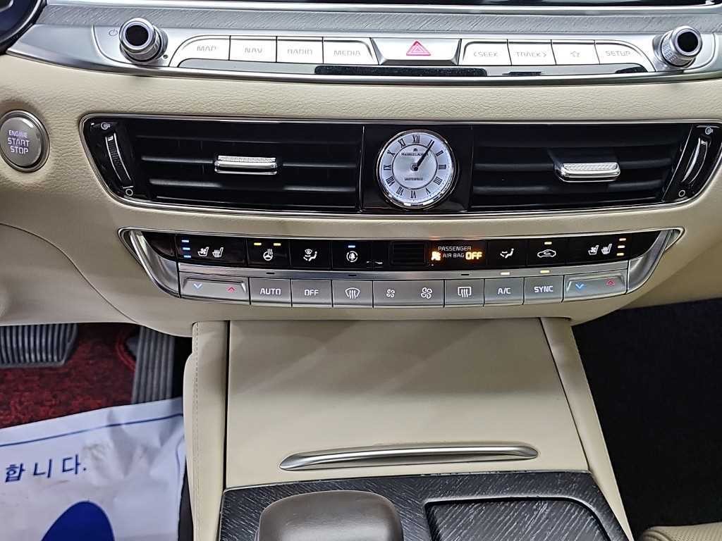 기아 K9 더 뉴 K9 2세대 3.3 T-GDI AWD 마스터즈 이미지 10