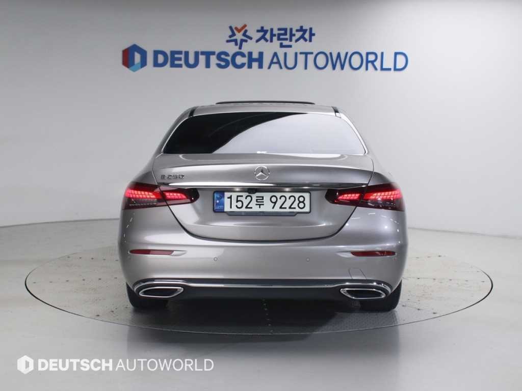 벤츠 E 클래스 E-클래스 W213 E250 아방가르드 이미지 4