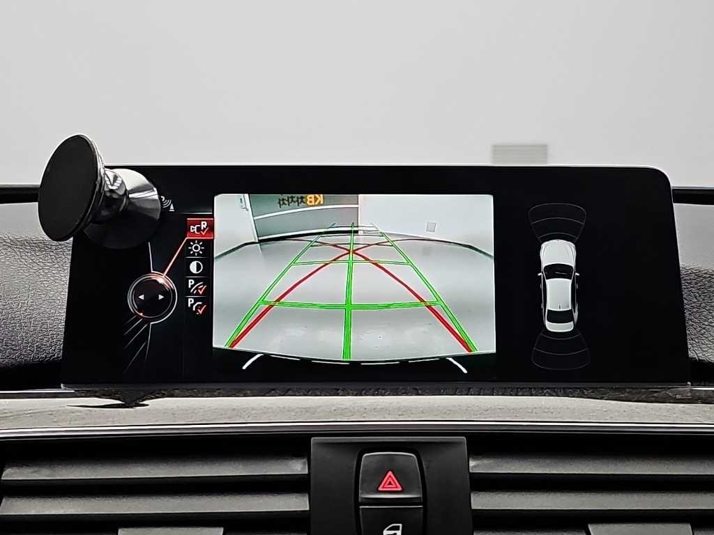 BMW 3시리즈 3시리즈 (F30) 320i 럭셔리 이미지 16