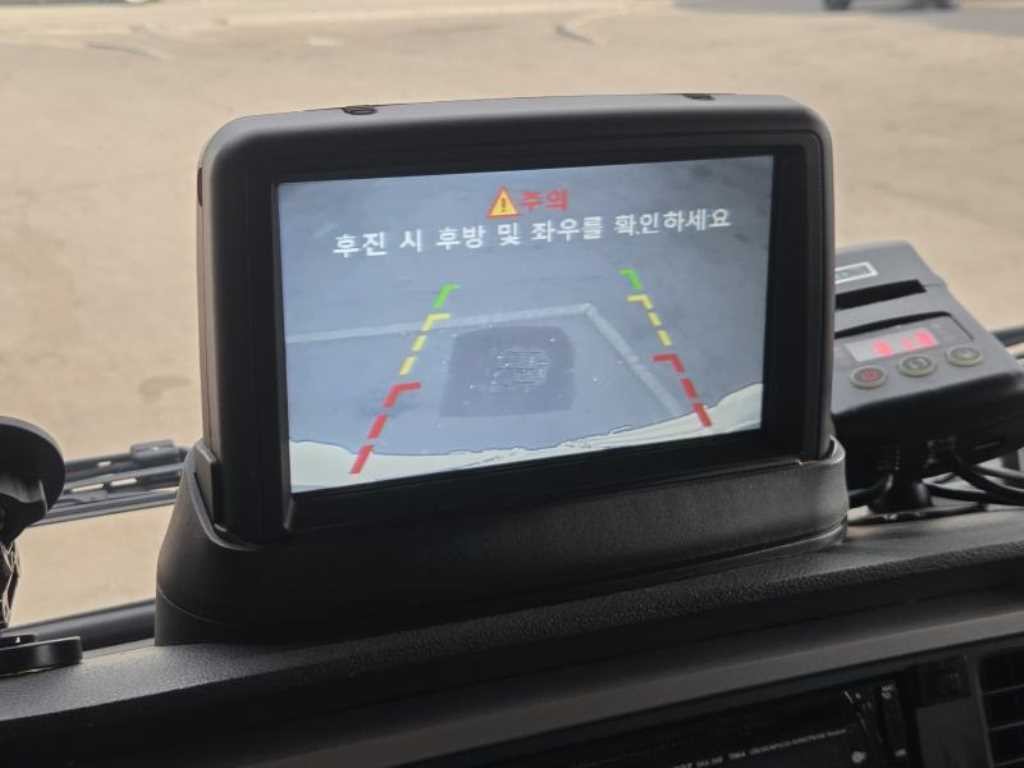 중대형화물 탑차/윙바디 냉동탑 2.5톤 올뉴마이티 이미지 18