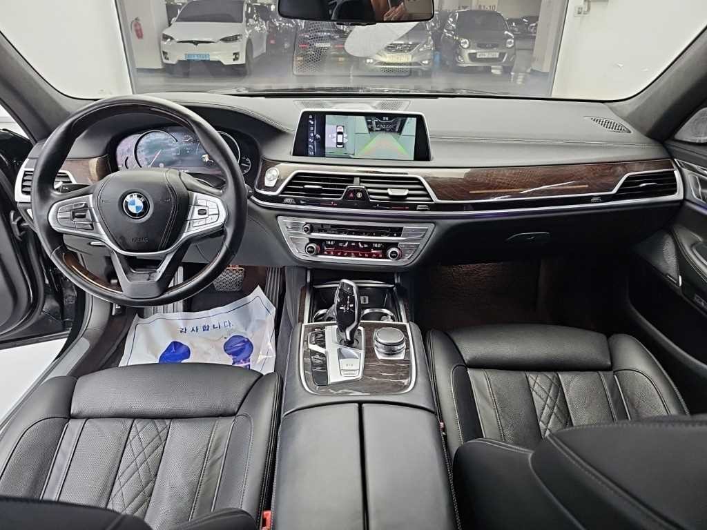BMW 7시리즈 7시리즈 (G11) 750i xDrive 이미지 7