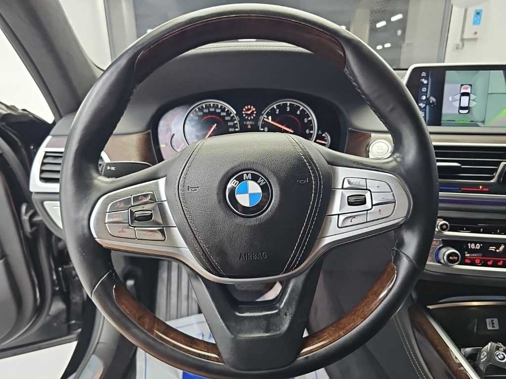 BMW 7시리즈 7시리즈 (G11) 750i xDrive 이미지 9