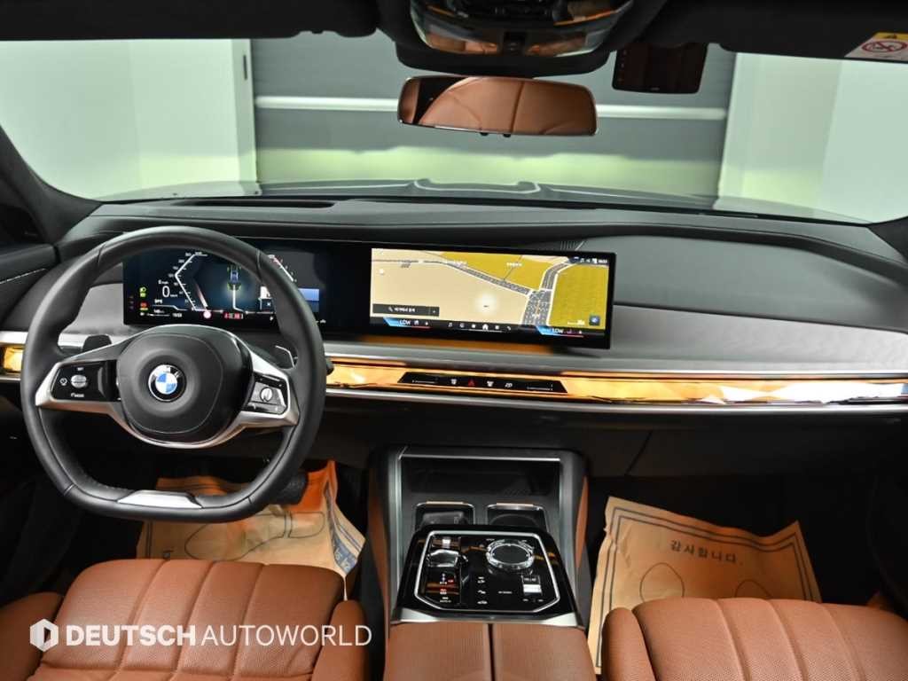 BMW 7시리즈 7시리즈 (G70) 740i sDrive 디자인퓨어 엑셀런스 이미지 7