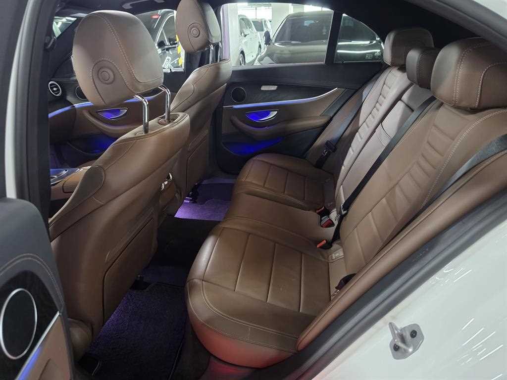 벤츠 E 클래스 E-클래스 W213 이미지 8