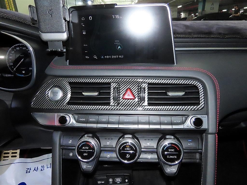 제네시스 G70 3.3T 스포츠 AWD 프레스티지 이미지 11