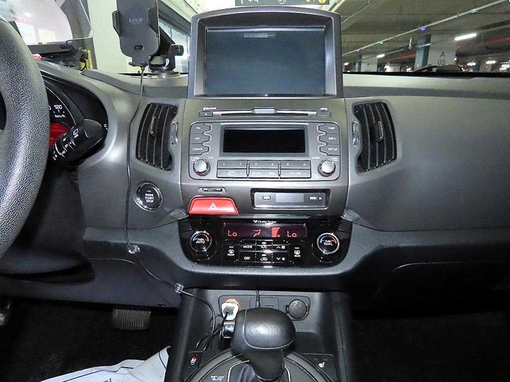 기아 스포티지 스포티지 R 2WD TLX 프리미엄 이미지 11