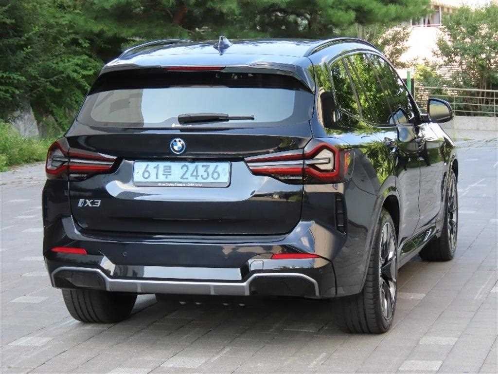 BMW iX3 iX3 (G08) M 스포츠 기본형 이미지 3