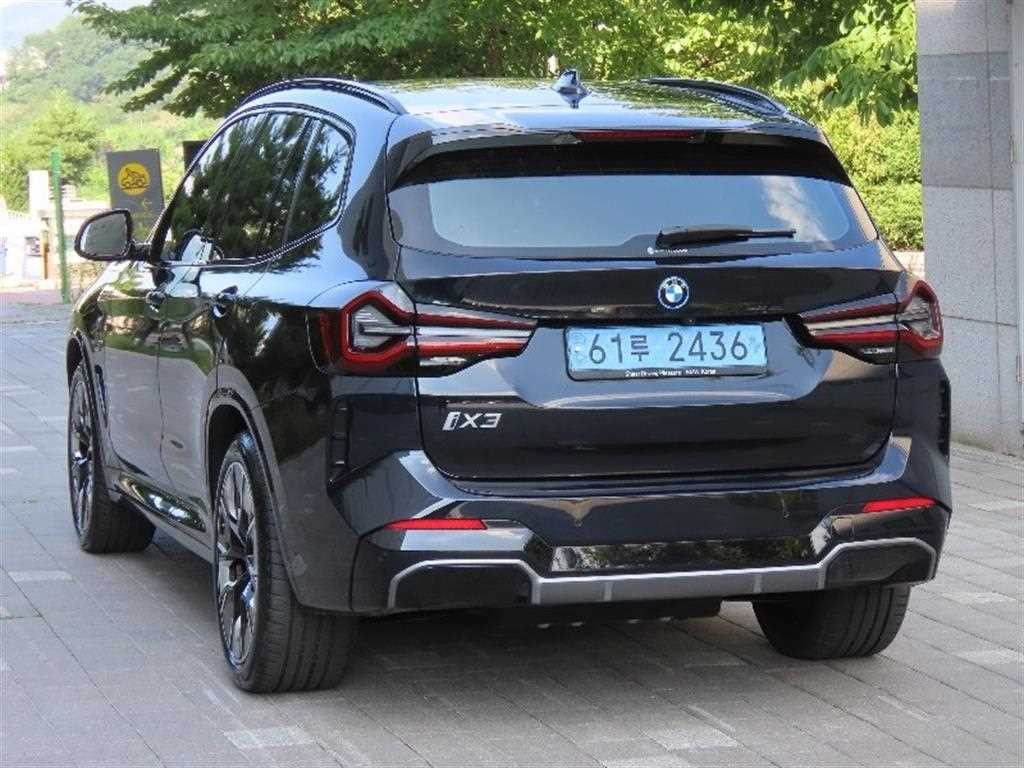 BMW iX3 iX3 (G08) M 스포츠 기본형 이미지 4