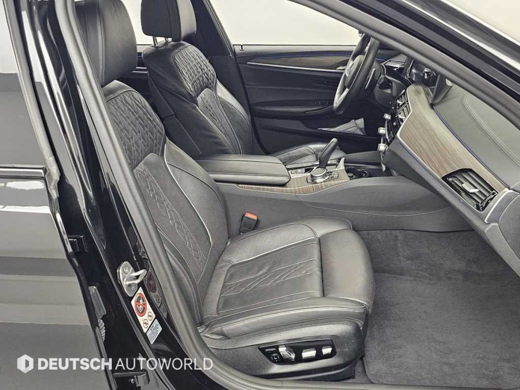 BMW 5시리즈 5시리즈 (G30) 530i M 스포츠 플러스 이미지 10
