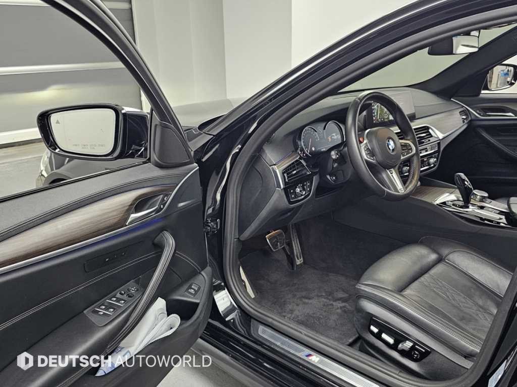 BMW 5시리즈 5시리즈 (G30) 530i M 스포츠 플러스 이미지 11