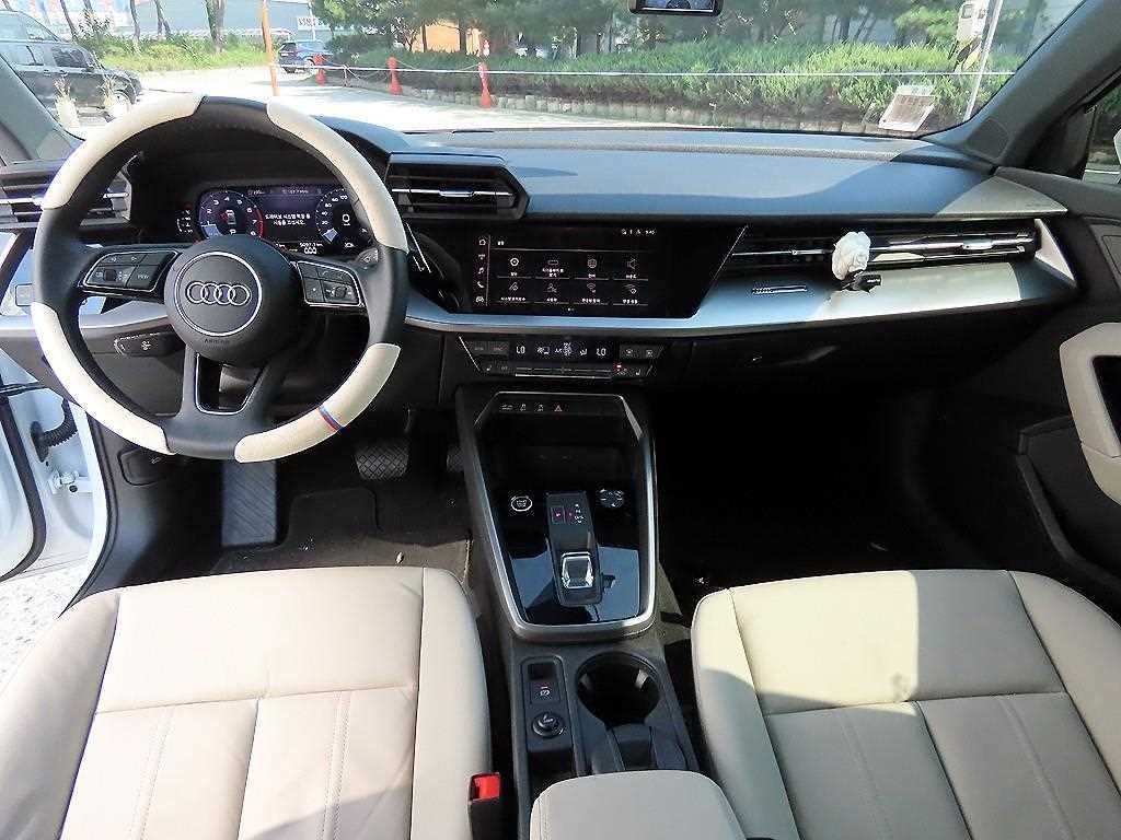 아우디 A3 A3(8Y) 40 TFSI 이미지 7