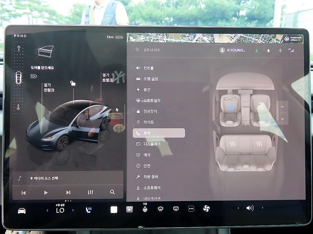 테슬라 모델 3 RWD 이미지 13