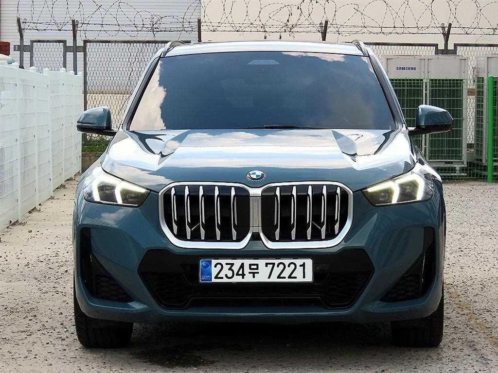 BMW X1 X1 (U11) sDrive 20i M 스포츠 이미지 1
