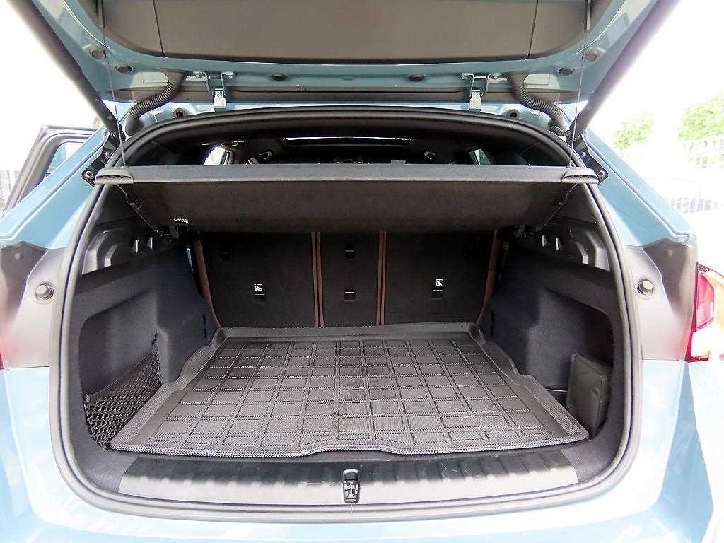 BMW X1 X1 (U11) sDrive 20i M 스포츠 이미지 17