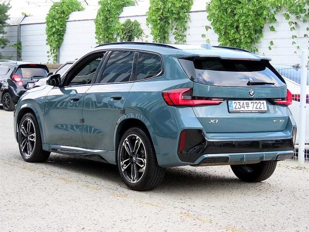 BMW X1 X1 (U11) sDrive 20i M 스포츠 이미지 3