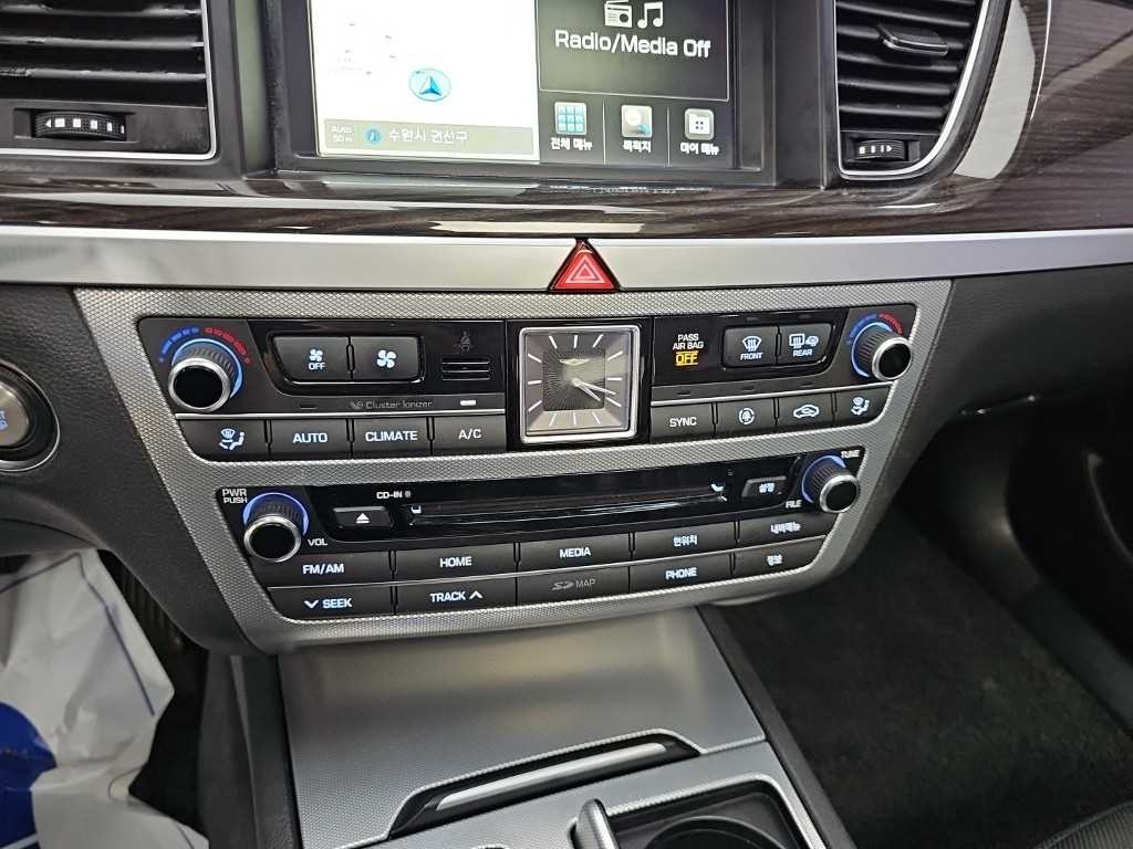 제네시스 G80 2.2D AWD 럭셔리 이미지 10