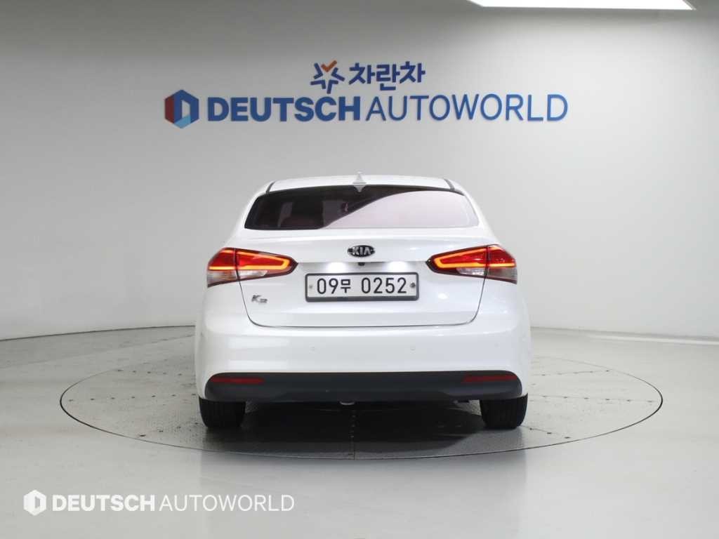 기아 K3 더뉴 K3 1.6 GDI 트렌디 E 이미지 4
