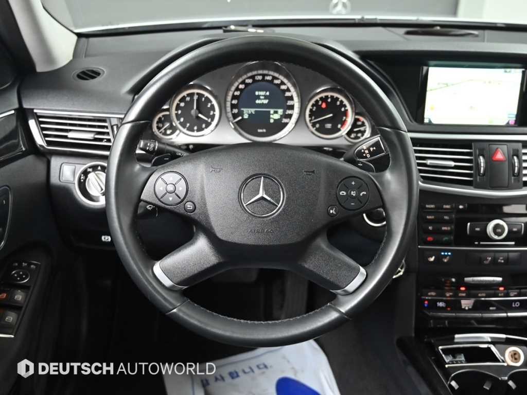 벤츠 E 클래스 E-클래스 W212 E300 아방가르드 이미지 13