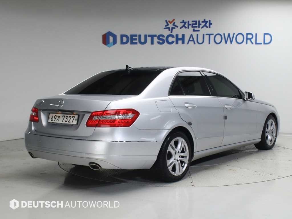 벤츠 E 클래스 E-클래스 W212 E300 아방가르드 이미지 2