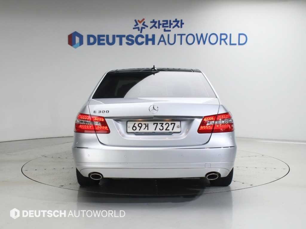 벤츠 E 클래스 E-클래스 W212 E300 아방가르드 이미지 4