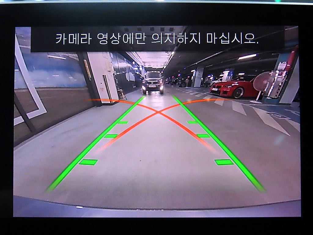 BMW 5시리즈 5시리즈 (G30) 520d xDrive 럭셔리 플러스 이미지 14