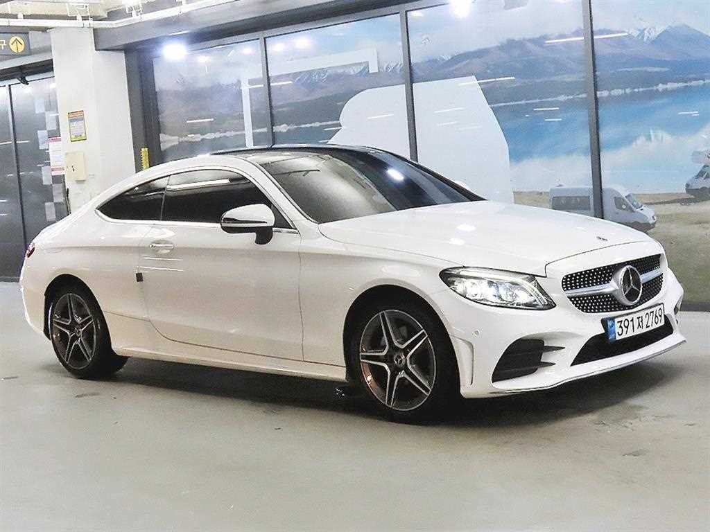 벤츠 C 클래스 C클래스 W205 C200 쿠페 이미지 2