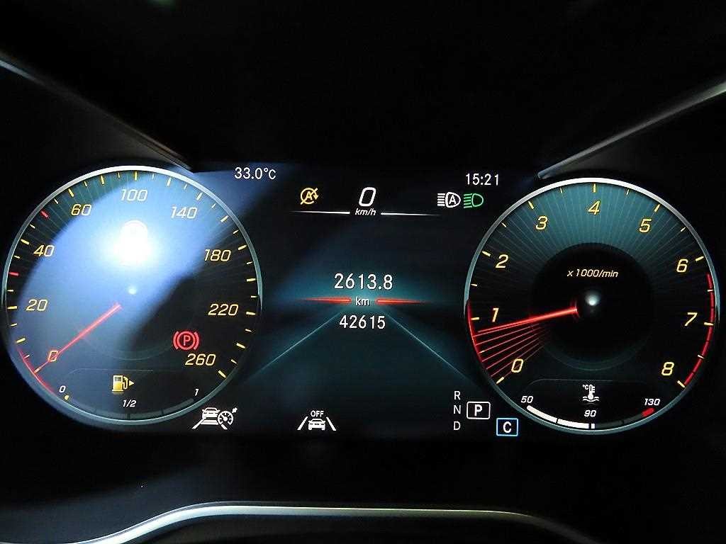 벤츠 C 클래스 C클래스 W205 C200 쿠페 이미지 9