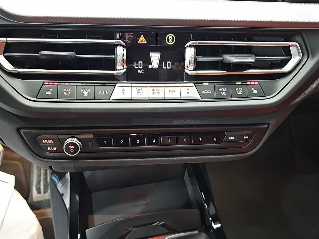 BMW 1시리즈 1시리즈 (F40) M135i xDrive 이미지 10