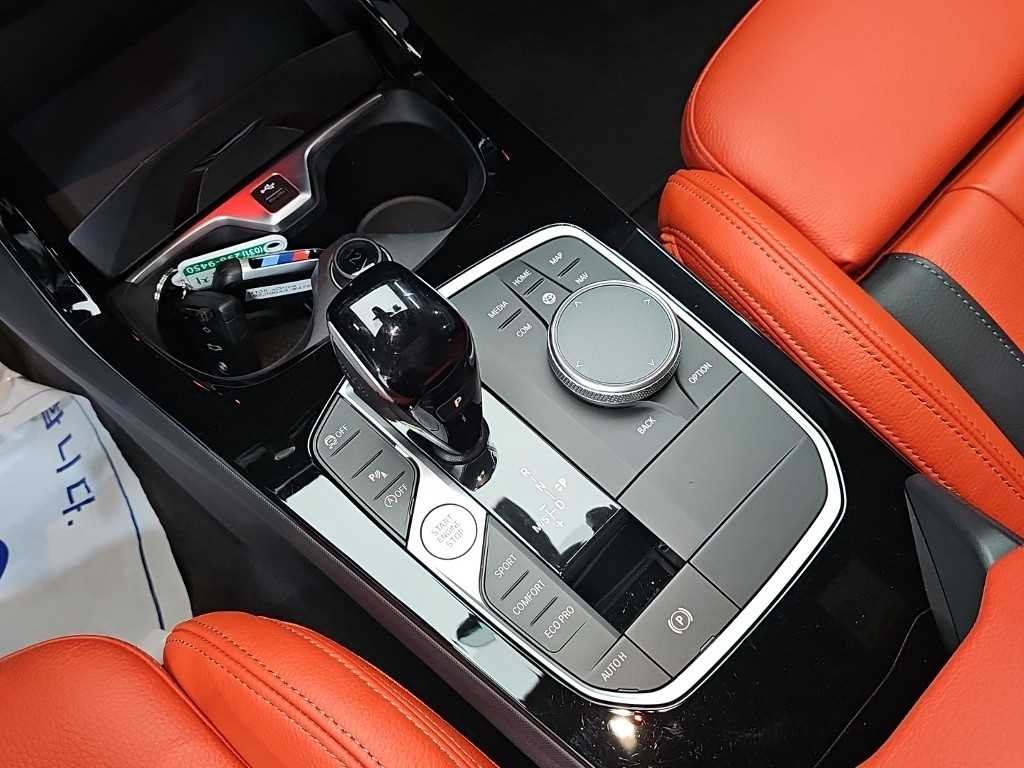 BMW 1시리즈 1시리즈 (F40) M135i xDrive 이미지 8