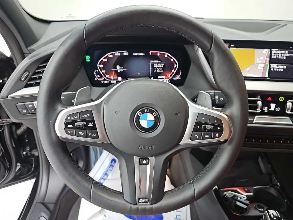 BMW 1시리즈 1시리즈 (F40) M135i xDrive 이미지 9