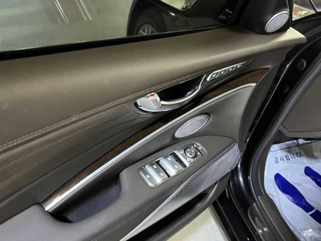 기아 K9 더 K9 3.8 GDI AWD 플래티넘Ⅱ 이미지 13