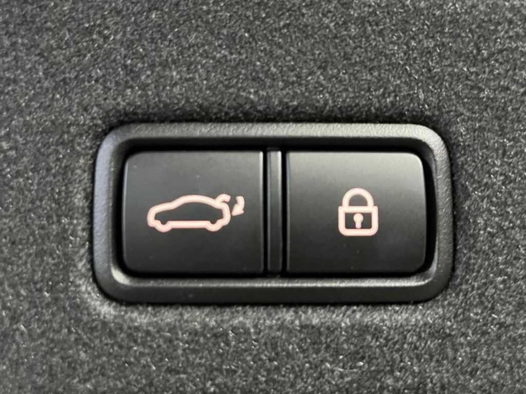 기아 K9 더 K9 3.8 GDI AWD 플래티넘Ⅱ 이미지 6