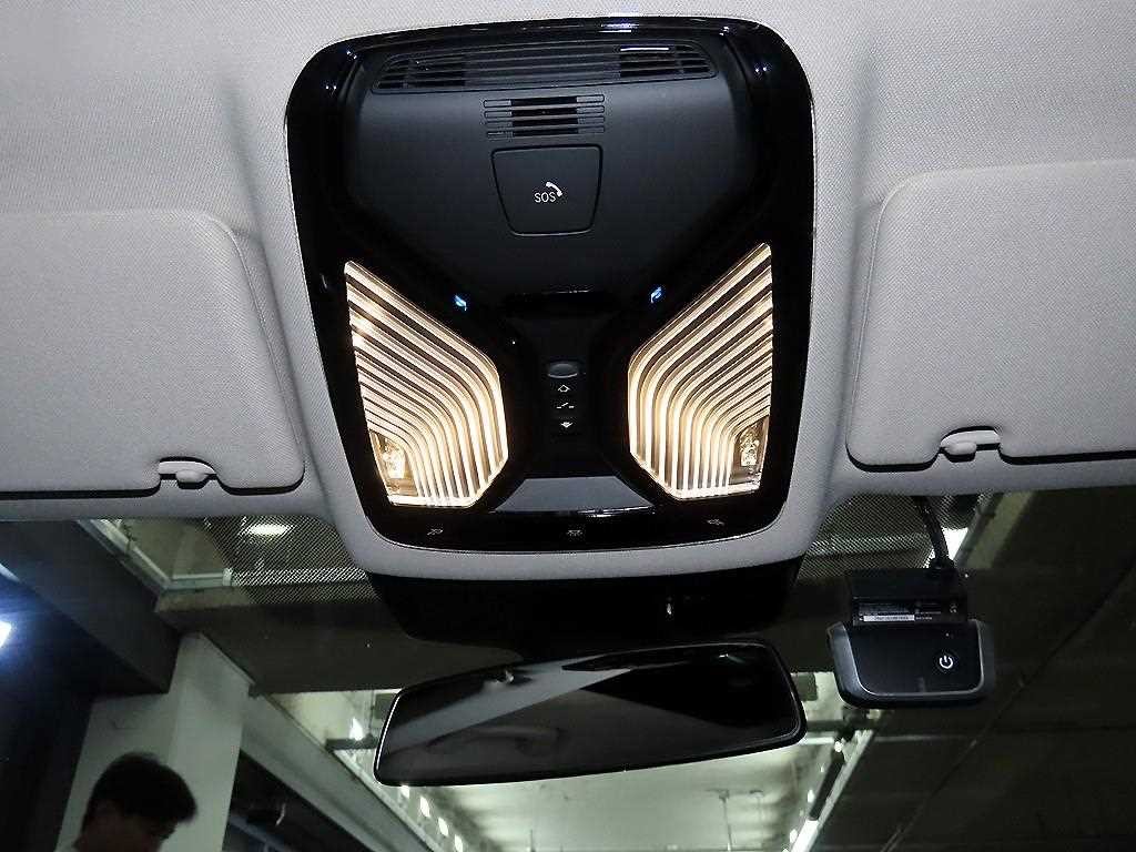 BMW 5시리즈 5시리즈 (G30) 530e 럭셔리 이미지 14