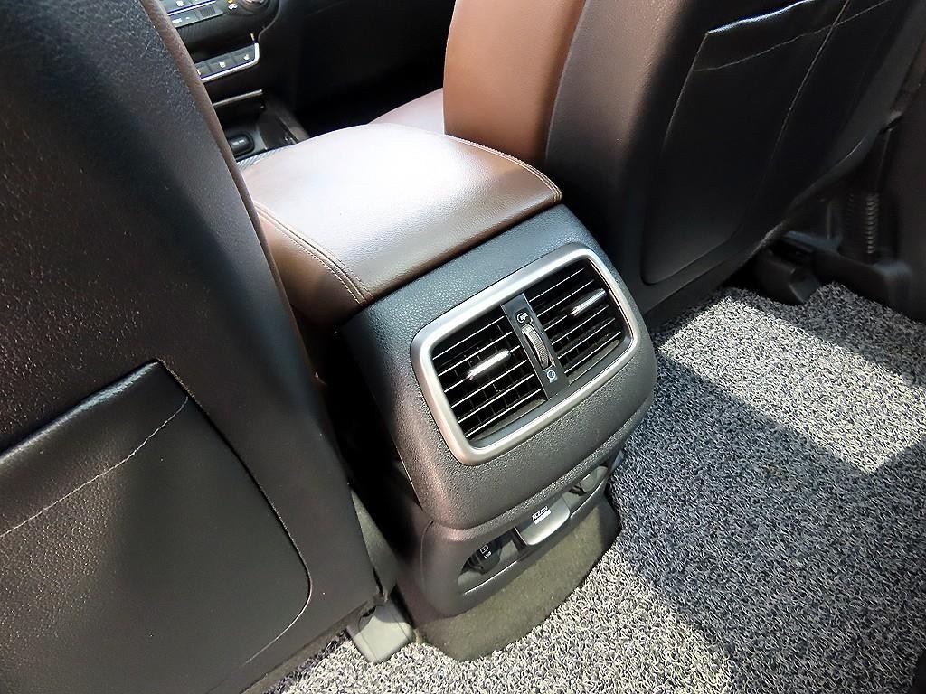 기아 쏘렌토 올 뉴 쏘렌토 디젤 4WD 2.2 노블레스 스페셜 이미지 15