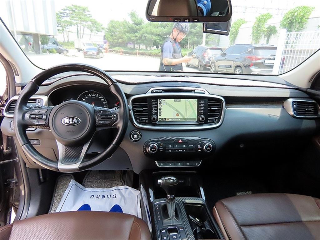 기아 쏘렌토 올 뉴 쏘렌토 디젤 4WD 2.2 노블레스 스페셜 이미지 7