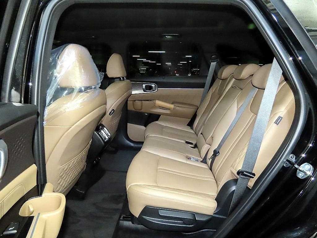 기아 쏘렌토 더 뉴 쏘렌토 4세대 가솔린 2.5T 4WD 시그니처 그래비티 이미지 7