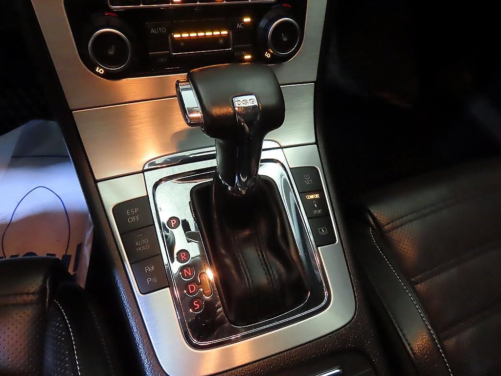 폭스바겐 CC 2.0 TDI 이미지 12