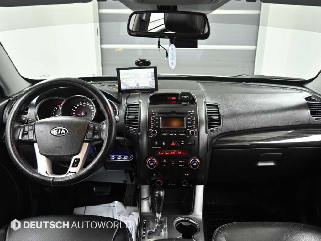 기아 쏘렌토 쏘렌토 R 디젤 4WD 2.2 TLX 고급형 이미지 7