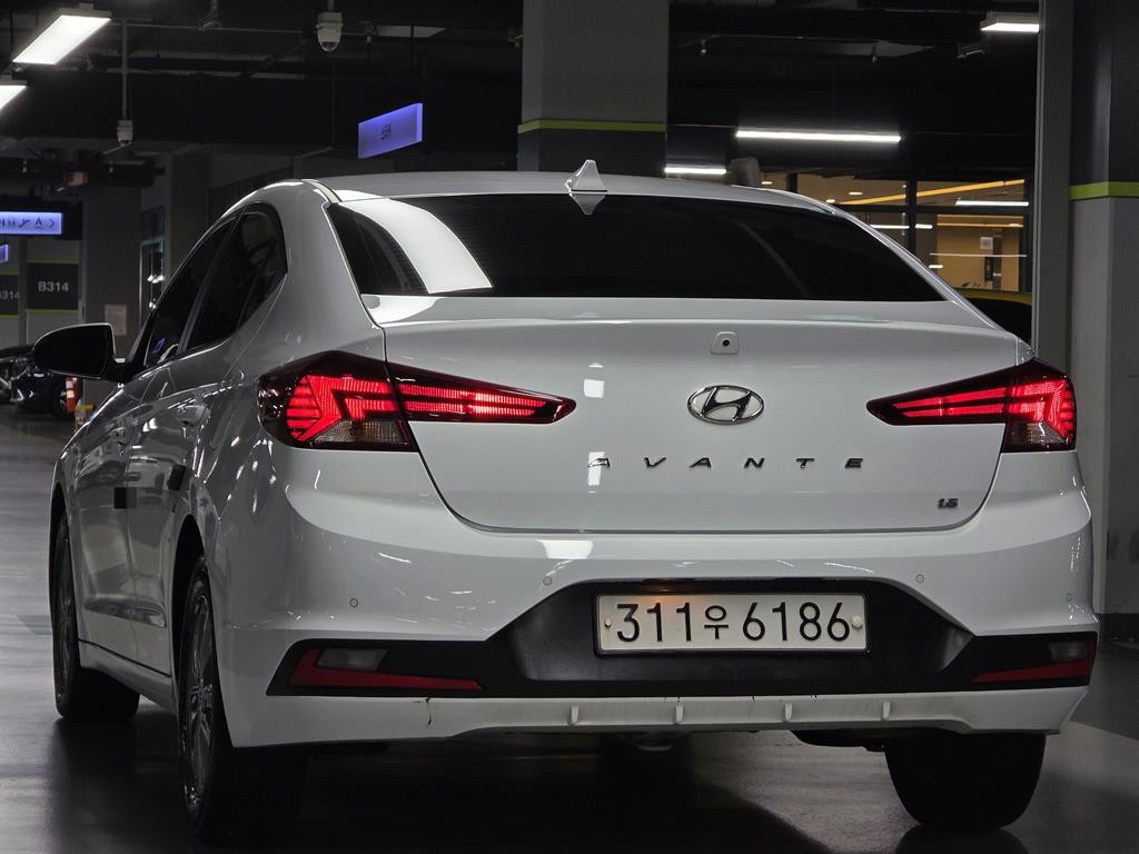 현대 아반떼 더 뉴 아반떼 AD 1.6 스마트 이미지 4