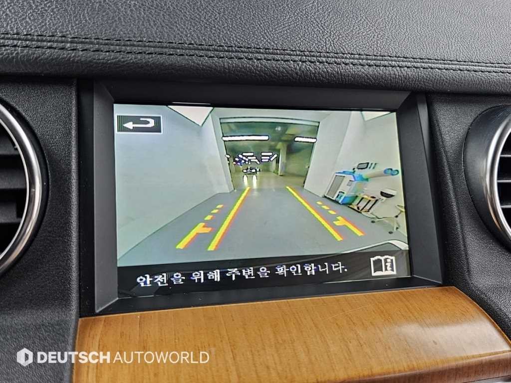 랜드로버 디스커버리 디스커버리4 3.0 SDV6 HSE 이미지 15