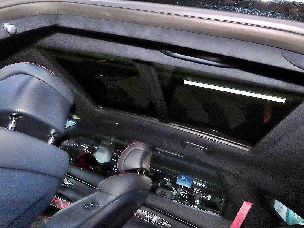 제네시스 GV70 2.5T 가솔린 AWD 스포츠 이미지 14