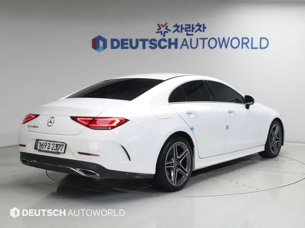 벤츠 CLS 클래스 CLS클래스 C257 CLS 300d AMG Line 이미지 3
