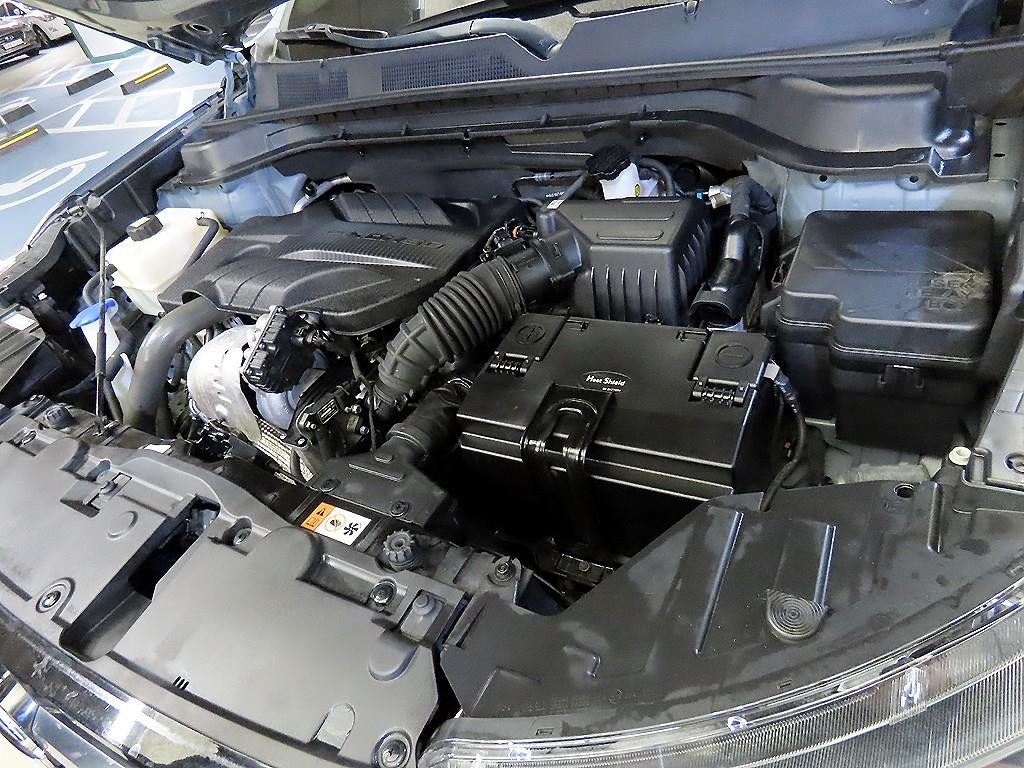 KG모빌리티(쌍용) 코란도 뷰티풀코란도 2WD 디젤 1.6 C3 플러스 이미지 19