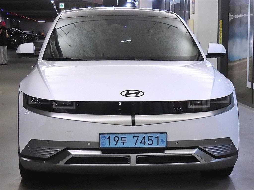 현대 아이오닉 5 롱 레인지 4WD 프레스티지 이미지 2
