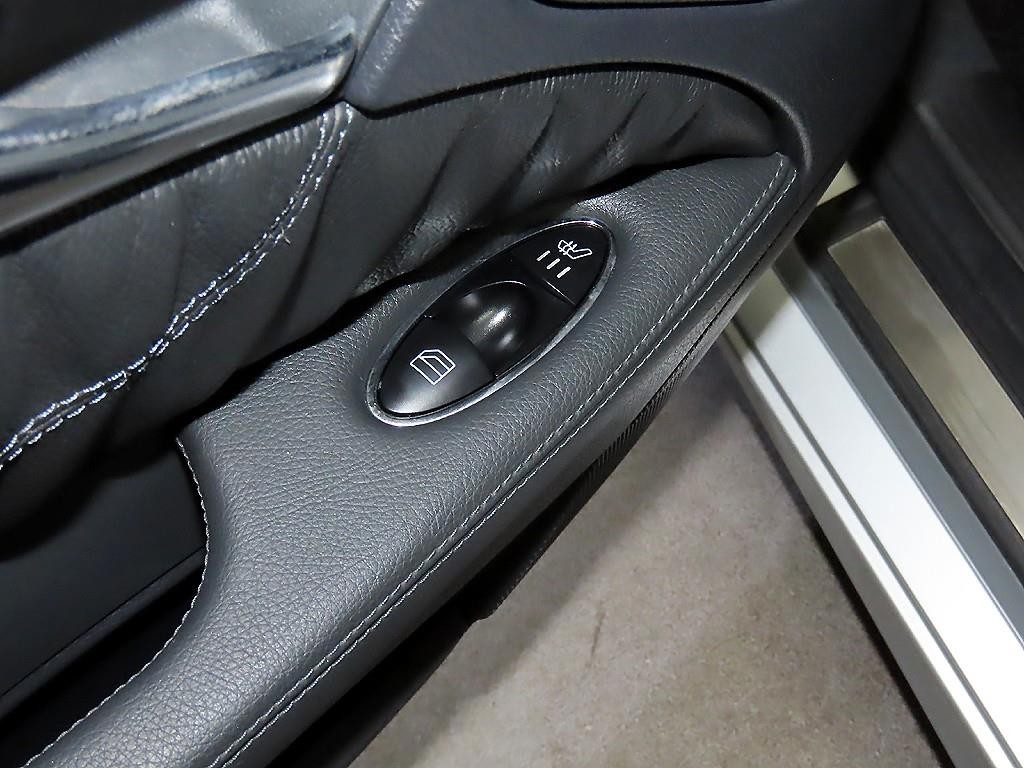벤츠 E 클래스 E-클래스 E350 이미지 16