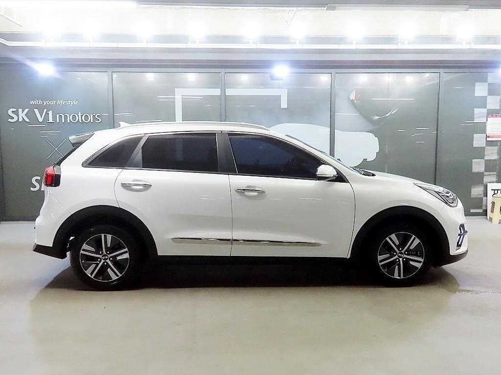 기아 니로 더 뉴 니로 1.6 HEV 노블레스 스페셜 이미지 3