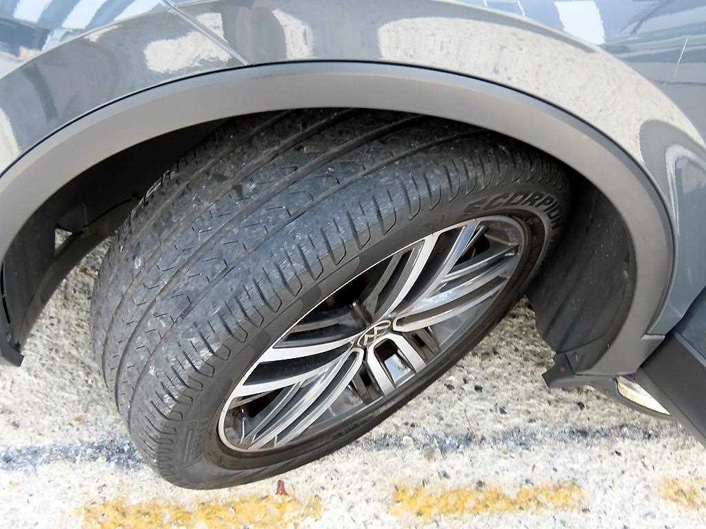 폭스바겐 티구안 티구안(2세대) 2.0 TDI 프레스티지 이미지 20