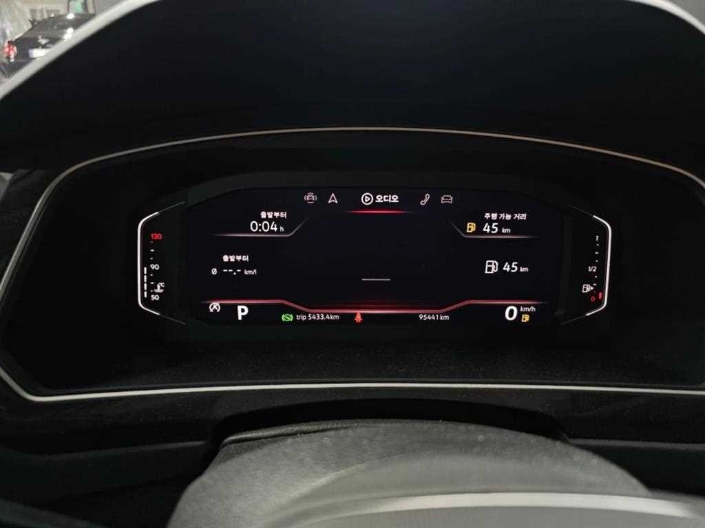 폭스바겐 티구안 티구안(2세대) 2.0 TDI 프레스티지 이미지 8