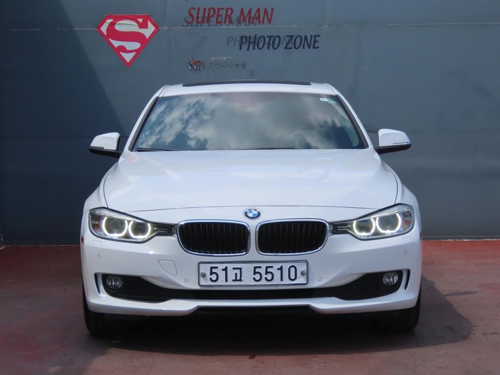 BMW 3시리즈 3시리즈 (F30) 320d 이미지 2