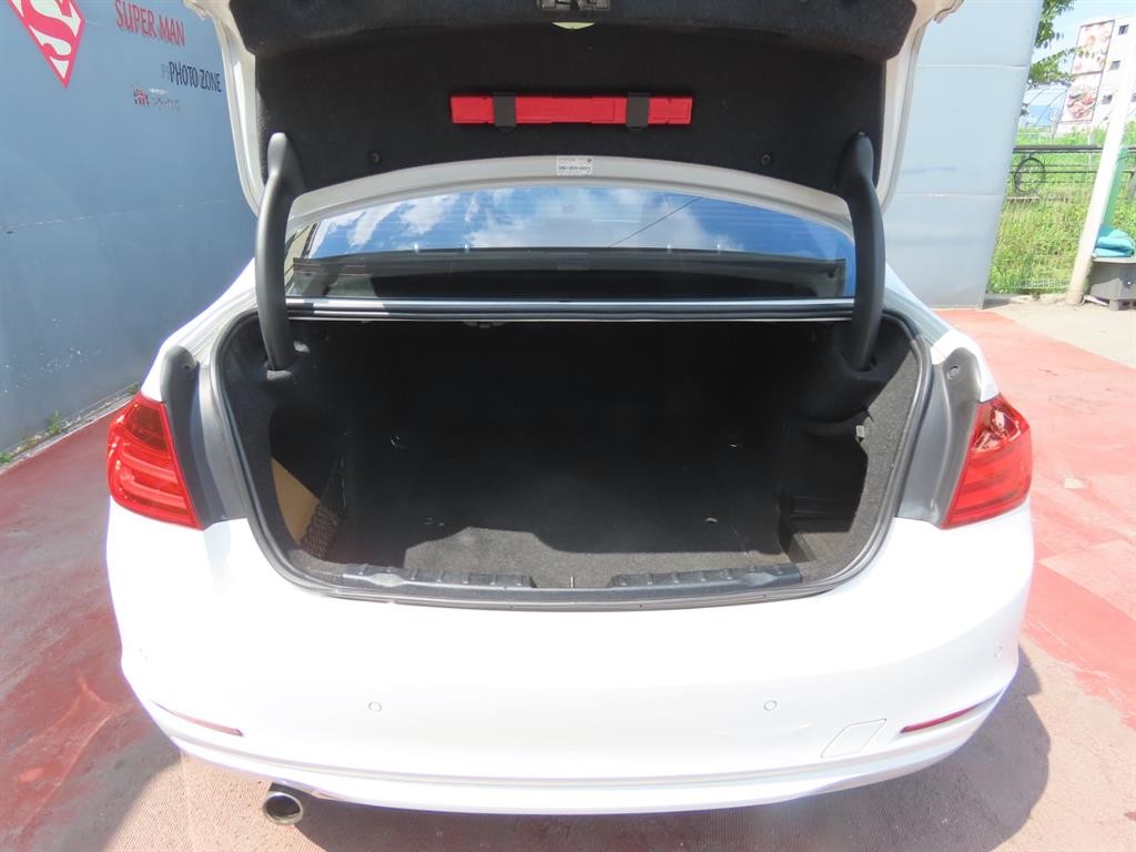 BMW 3시리즈 3시리즈 (F30) 320d 이미지 5
